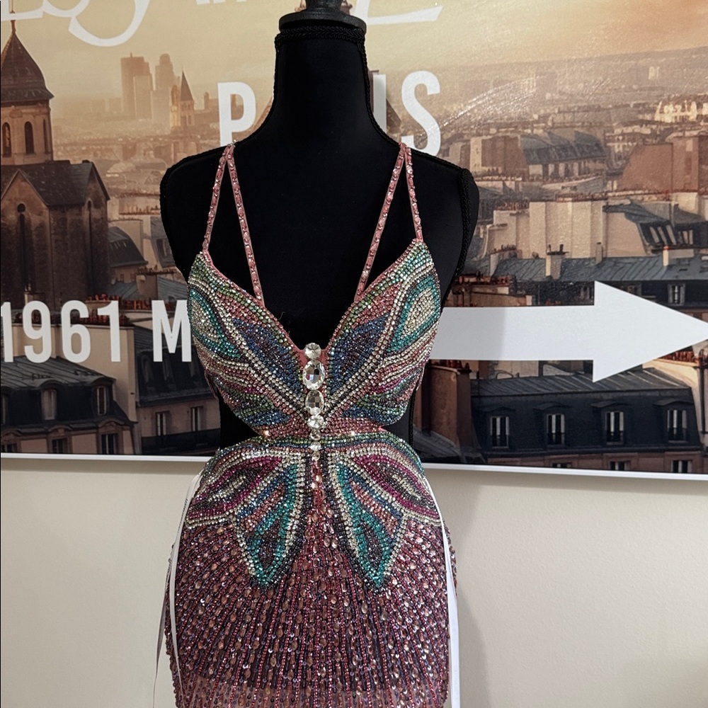Portia and Scarlett Iridescent Silver and Pink Beaded Mini Homecoming Dress - Picture 2 of 5